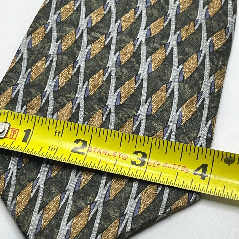 Claiborne‎ Men's Necktie Olive Green Gold Diamond USA Made Silk Blend